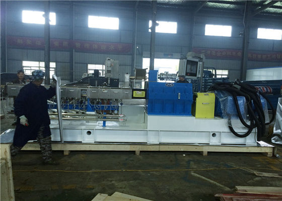 Chiny Wytrzymała wytłaczarka dwuślimakowa do laminatu LLDPE i koloru 400kg / godz dostawca
