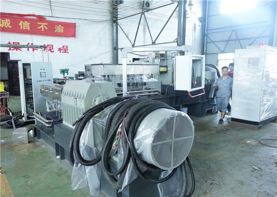 Chiny Wytłaczarka dwustopniowa 600 kg / godz. Do systemu granulacji PCV z systemem granulowania dostawca